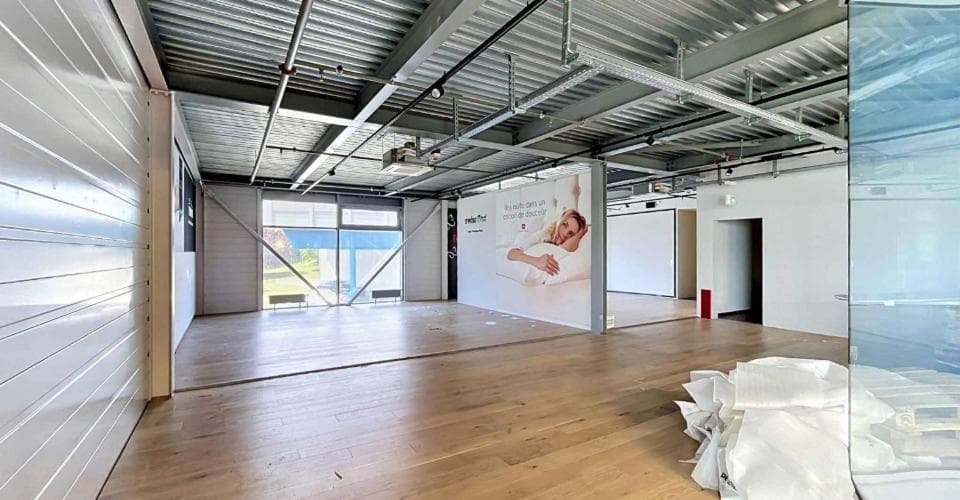 Office 11, route Industrielle