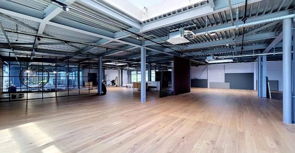 Office 11, route Industrielle
