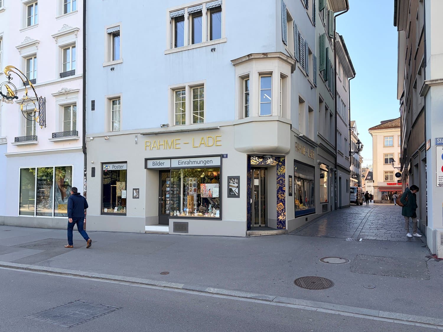 Office Stadthausstrasse 111