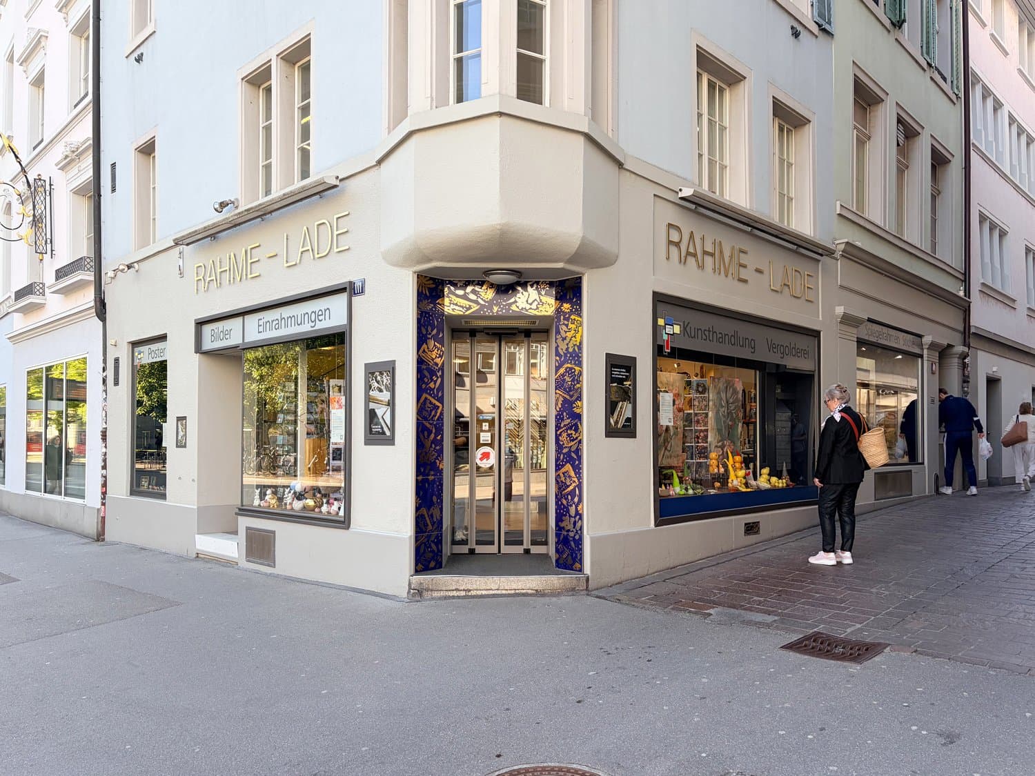 Office Stadthausstrasse 111