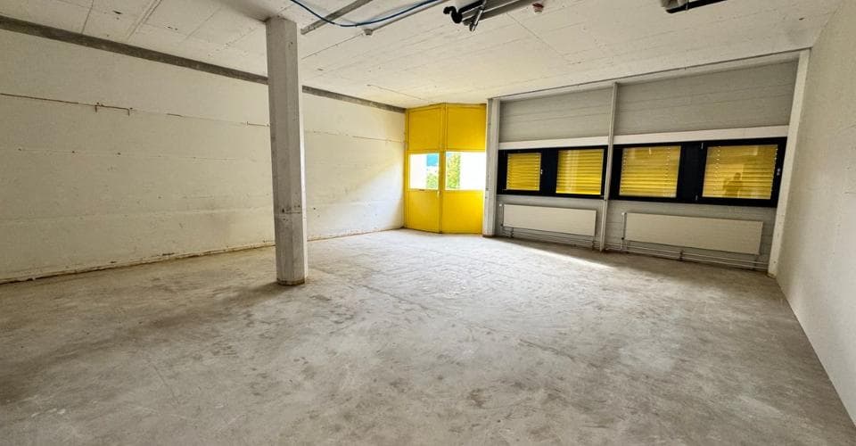 Office Auf Anfrage