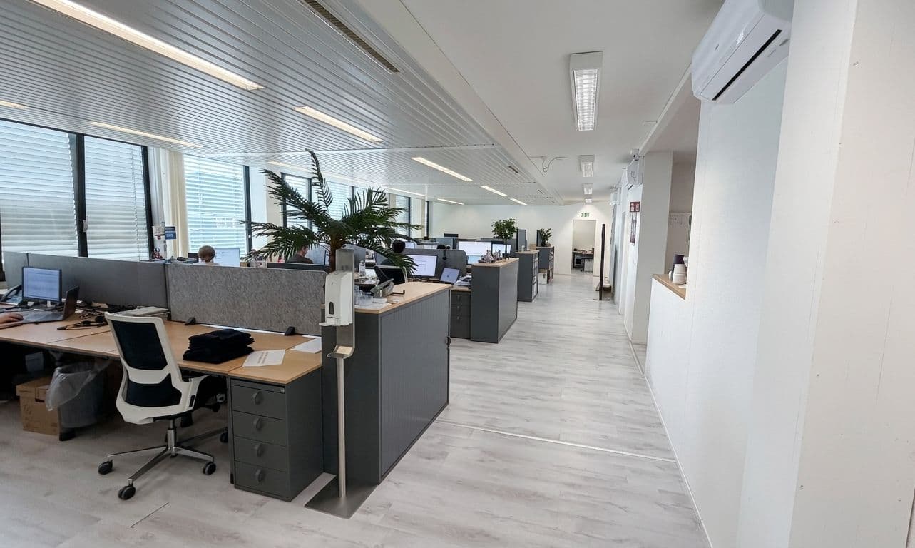 Office Moosmattstrasse 24
