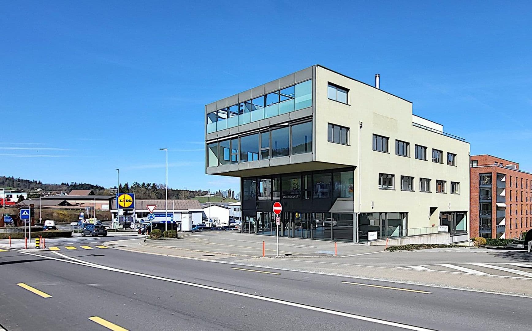 Office Zürcherstrasse 66