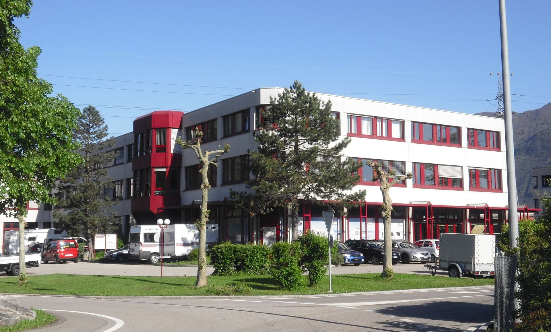 Ladenfläche an Via Luserte 8, 6572 Quartino