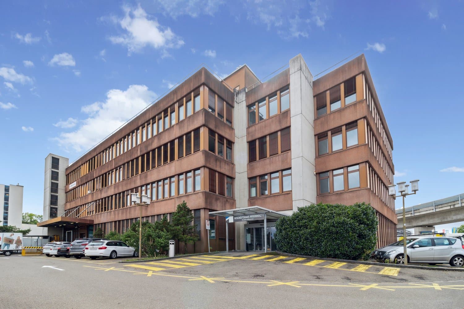 Gewerbe an Widenholzstrasse 1, 8304 Wallisellen