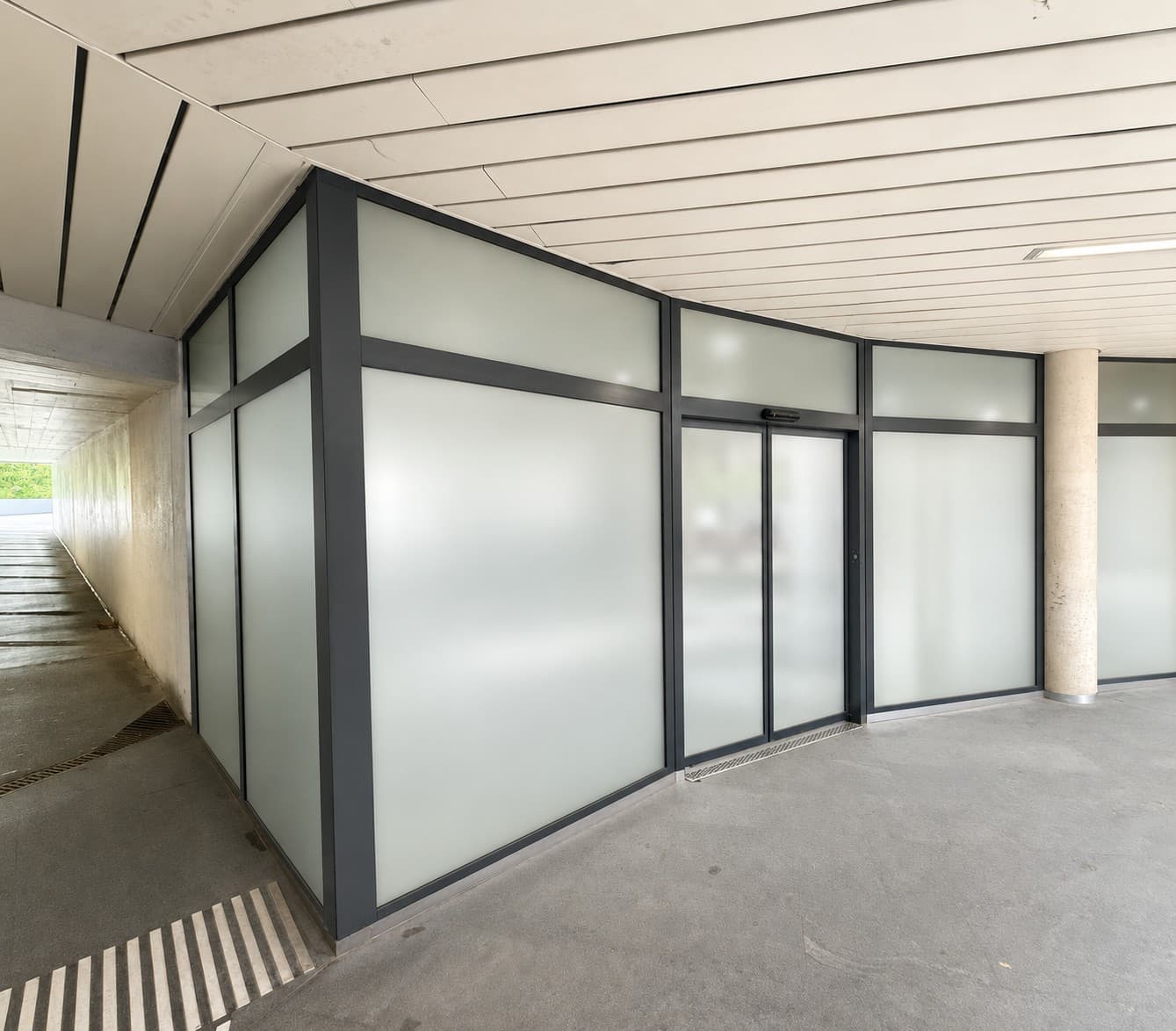 Gewerbe an Überlandstrasse 208, 8600 Dübendorf