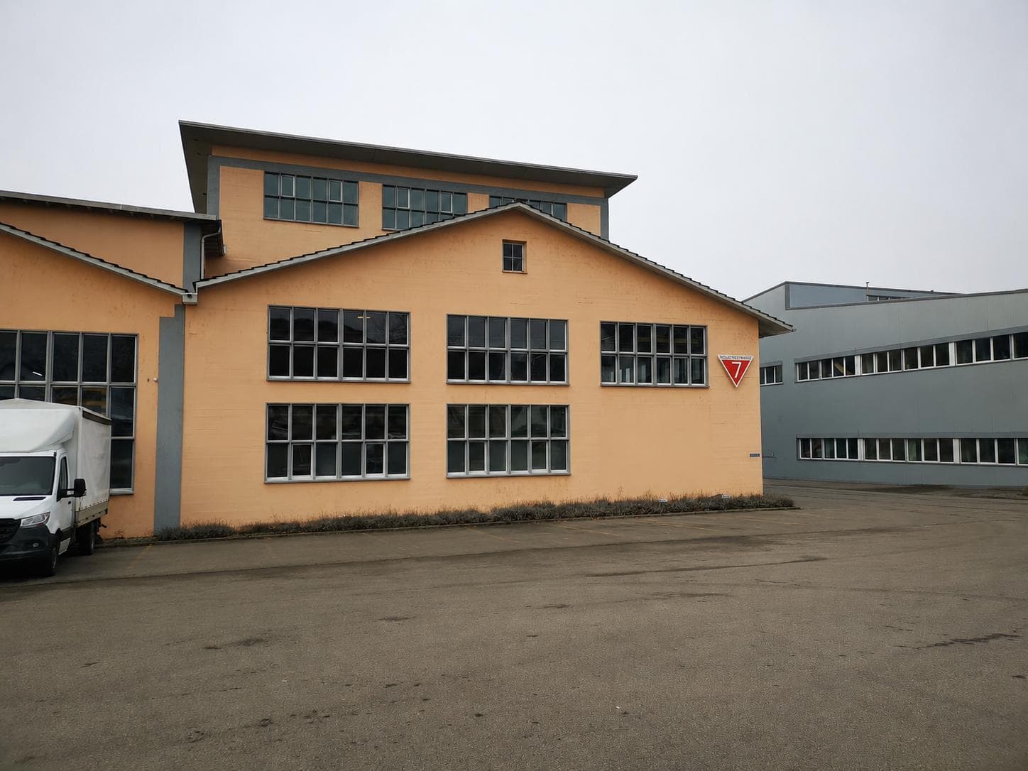 Gewerbe an Industriestrasse 7, 5313 Klingnau
