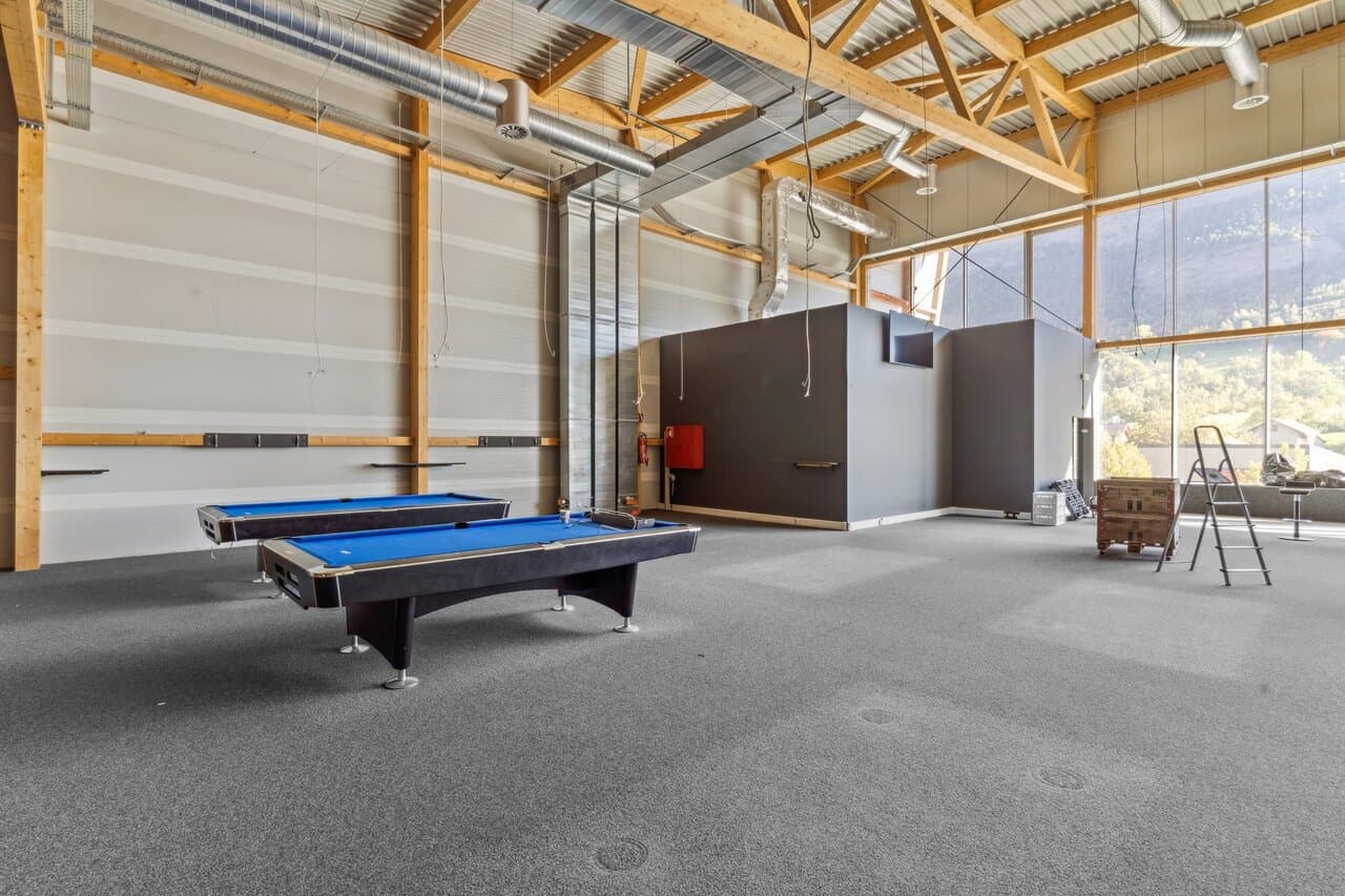 Office at Route Cantonale 408, 3900 Brig