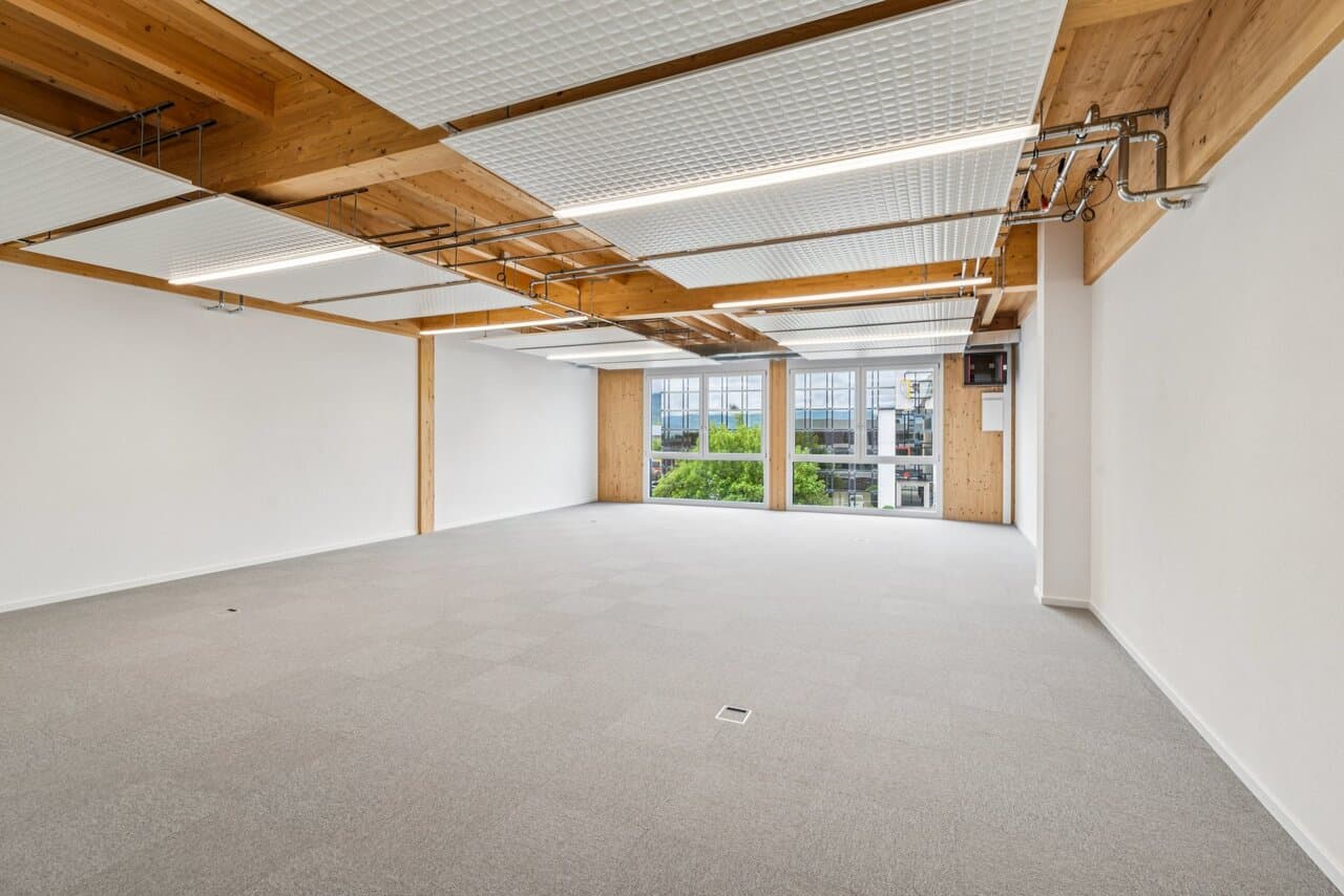 Büro an Route des Avouillons 17A, 1196 Gland