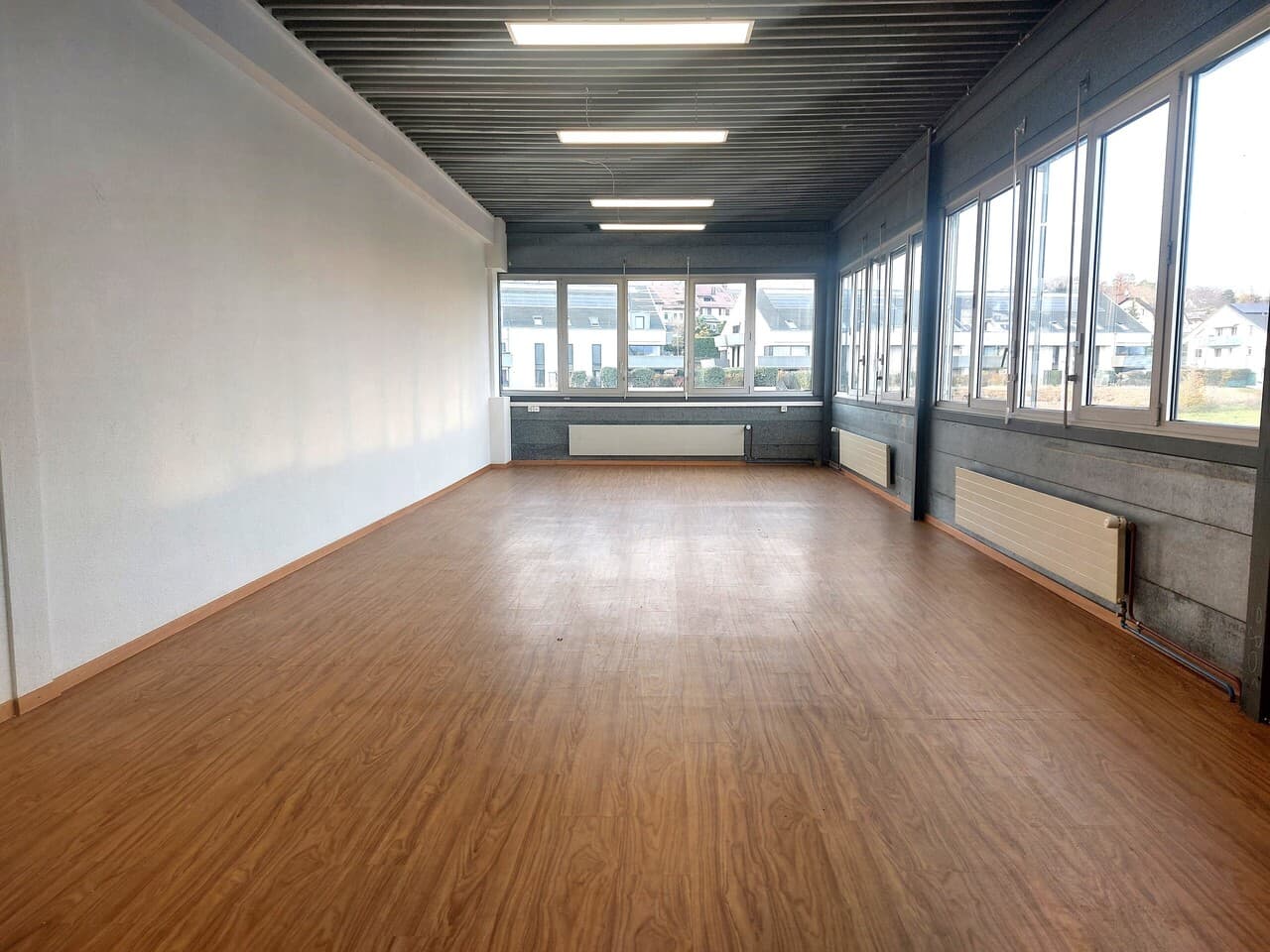 Office at Route de Denges 6-8, 1027 Lonay