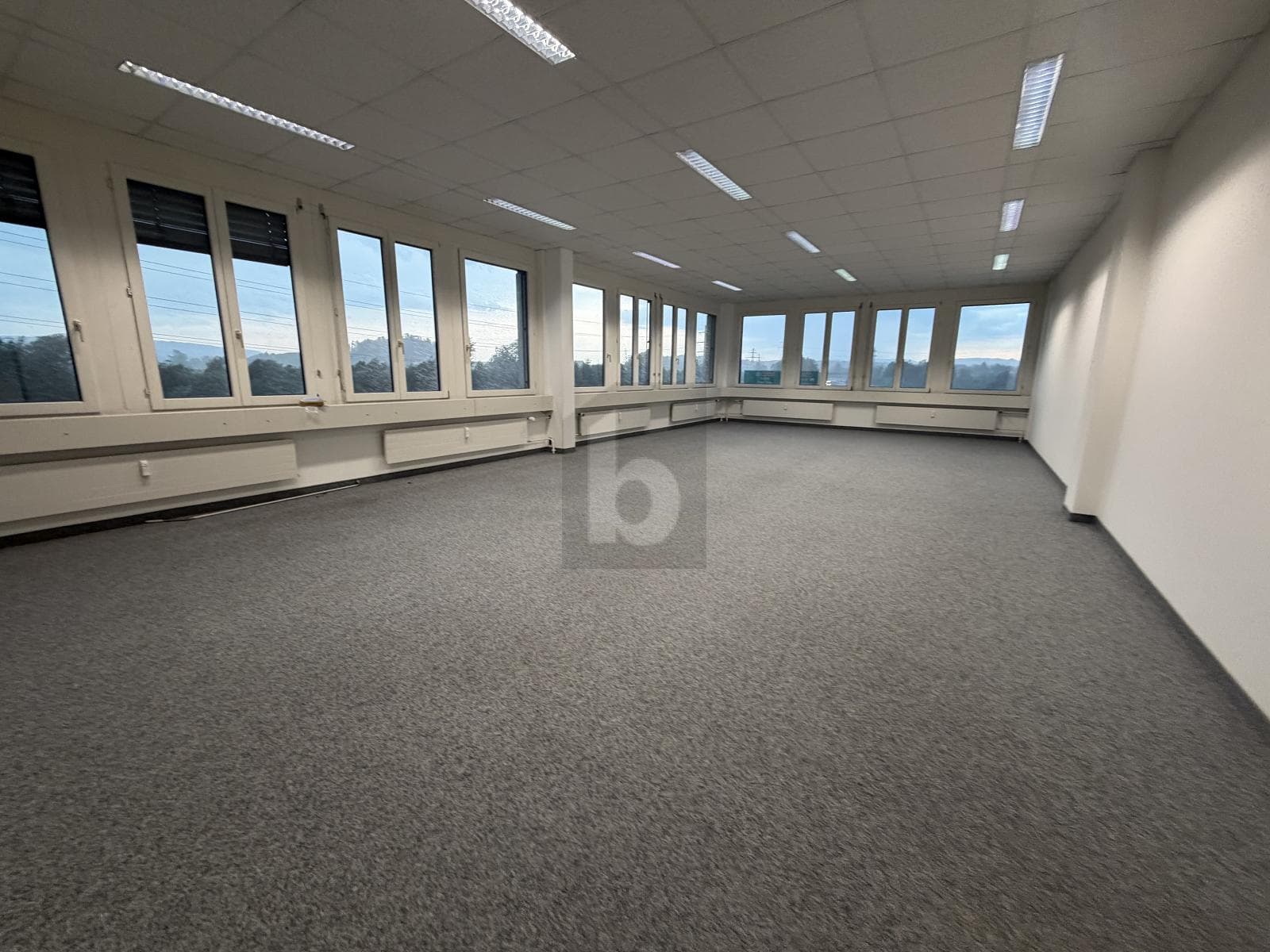 Office in 6343 Rotkreuz, 230m²