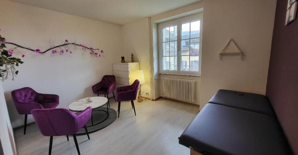 Gewerbe an Grand-Rue 3, 1262 Eysins