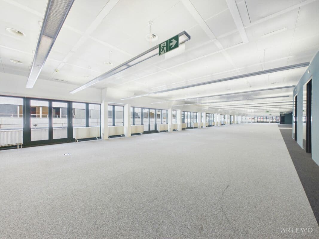 Office at Geissensteinring 45, 6005 Lucerne