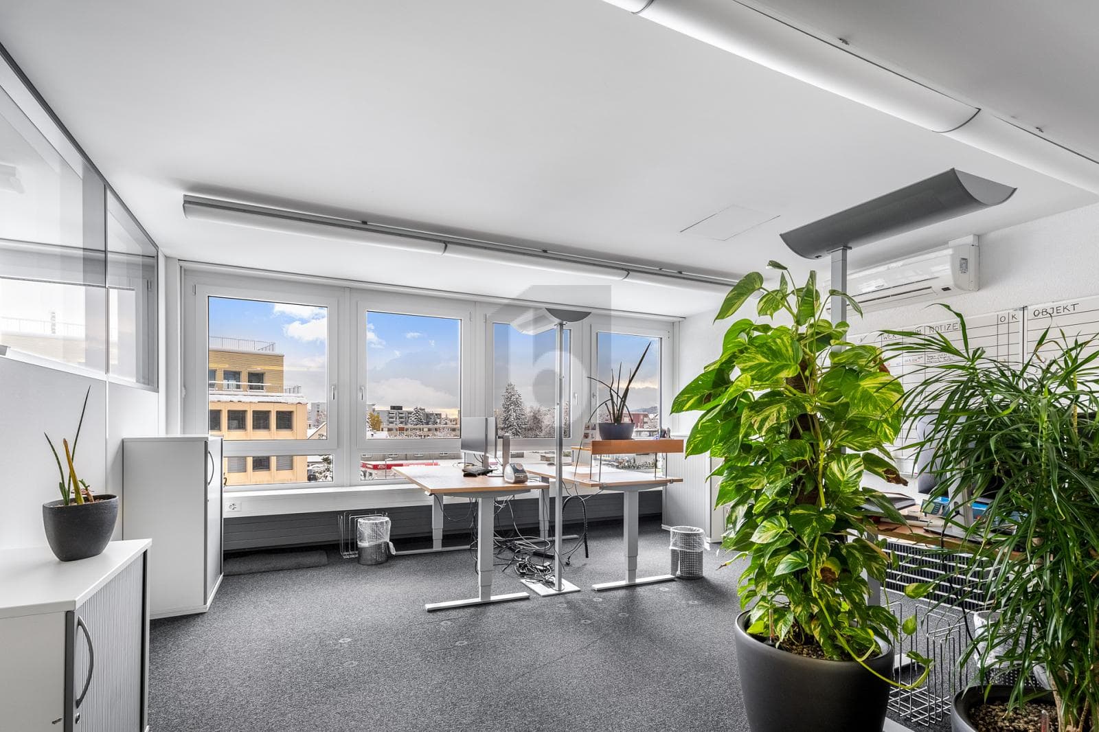Büro in 8600 Dübendorf, 300m²