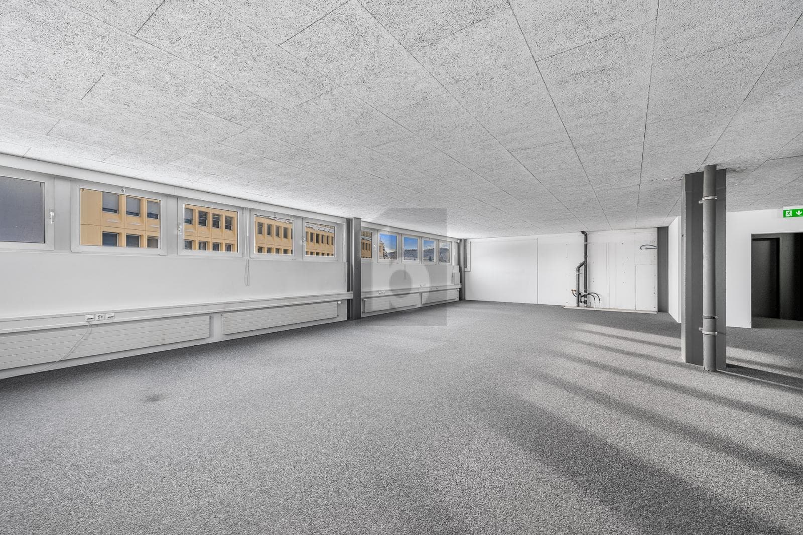 Büro in 8600 Dübendorf, 300m²