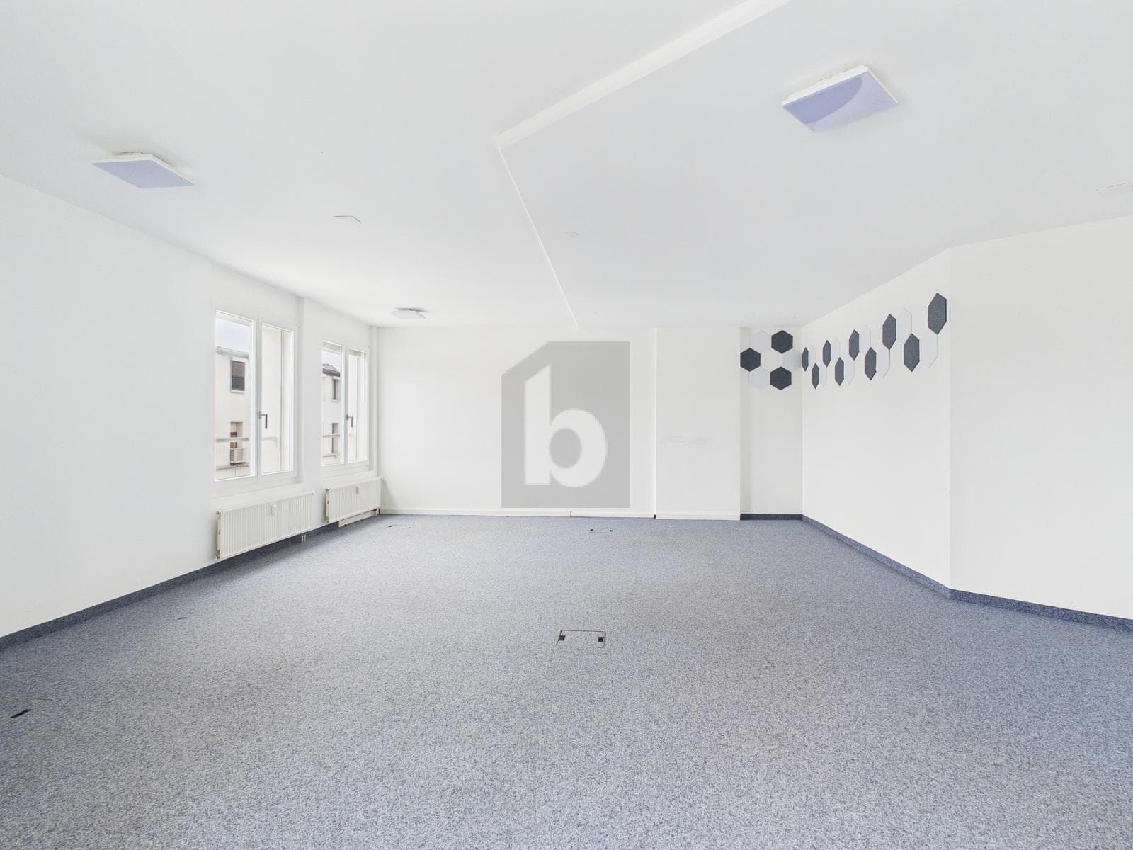 Büro in 8600 Dübendorf, 81m²