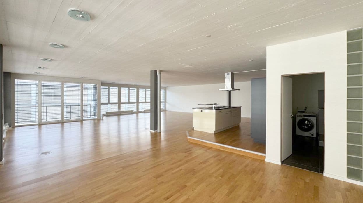 Gewerbe an Chaltenbodenstrasse 6f, 8834 Schindellegi