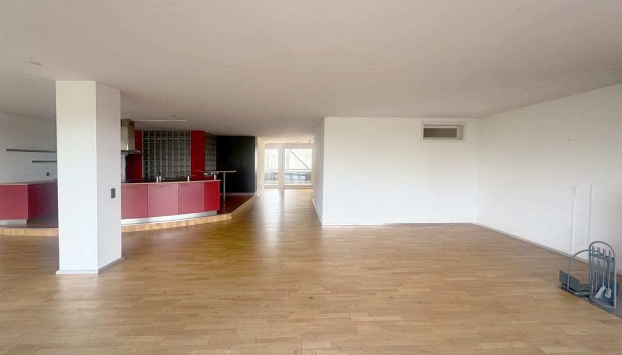 Gewerbe an Chaltenbodenstrasse 6e, 8834 Schindellegi