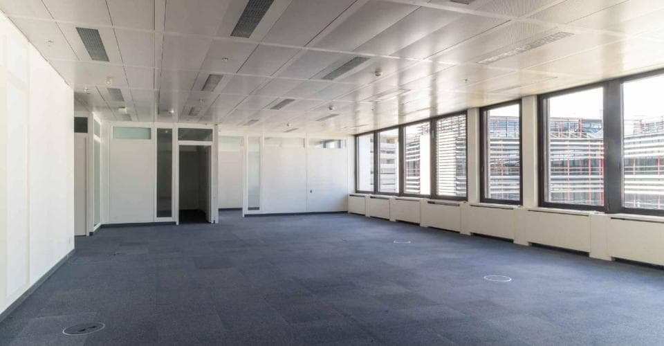 Büro in 1213 Petit-Lancy, 198m²