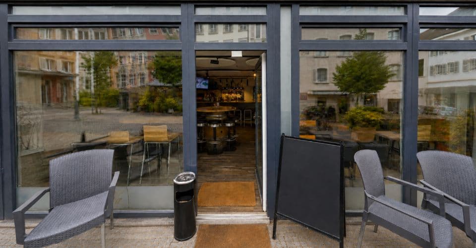 Espace commercial au pierre pequignat 11, 2900 Porrentruy