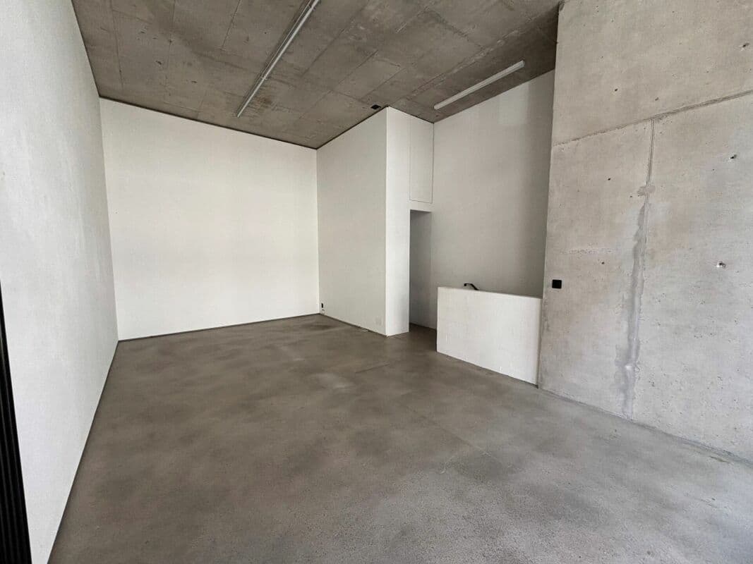 Ladenfläche an Rue des Côtes-de-Montbenon, 1003 Lausanne