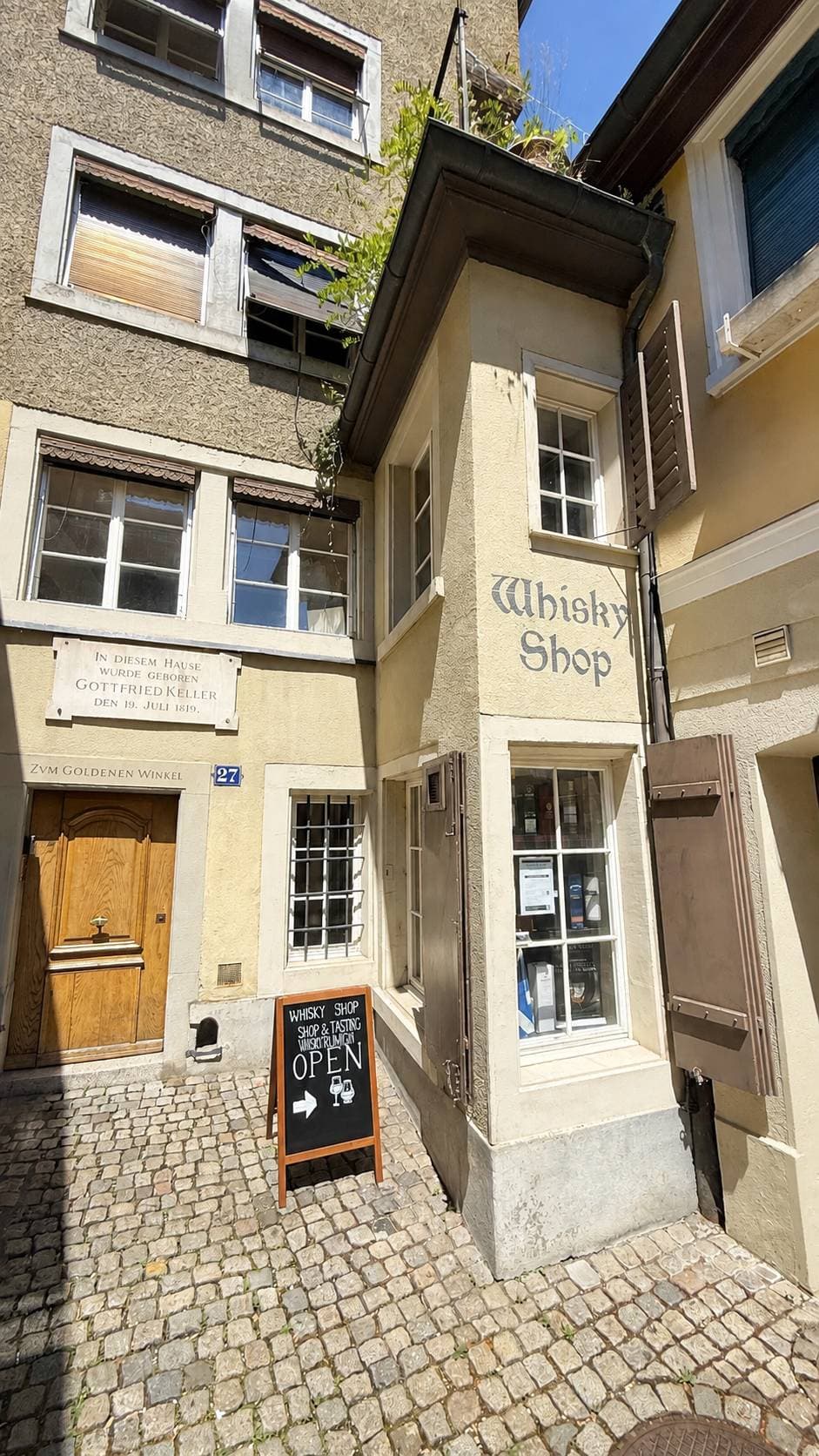 Retail Space at Neumarkt 27, 8001 Zurich