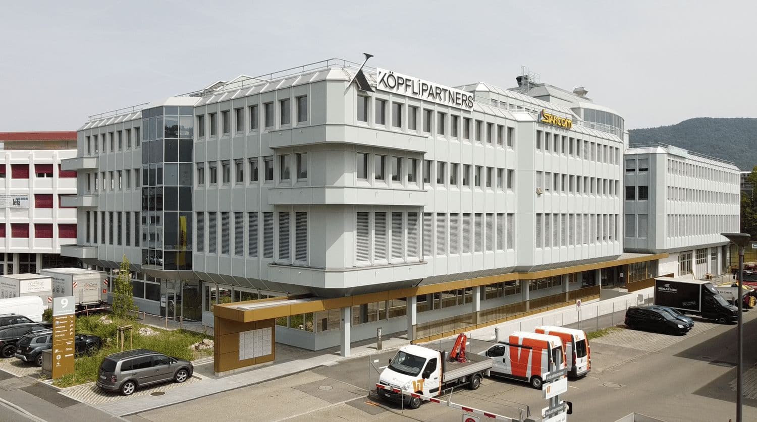 Gewerbe an Industriestrasse 9, 5432 Neuenhof