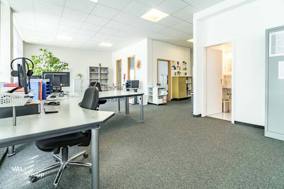 Gewerbe an Strasse Gstein 8, 3940 Steg VS