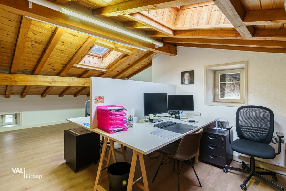 Gewerbe in 3900 Brig, 305m²