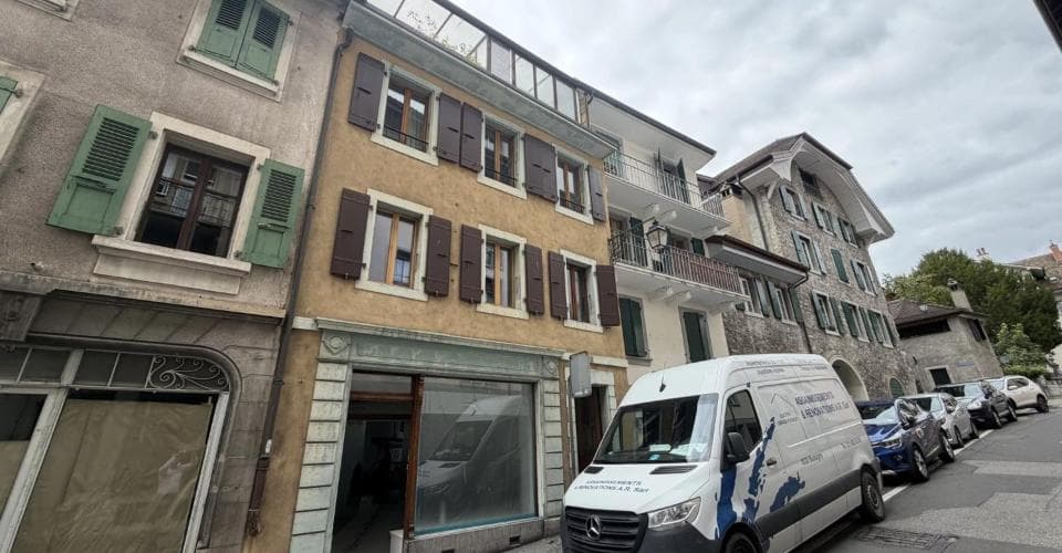 Espace commercial au 7, Rue du Port, 1815 Clarens
