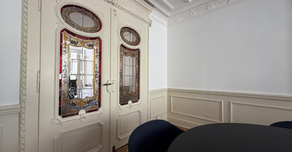 Espace commercial au Rue de la Serre 15, 2300 La Chaux-de-Fonds