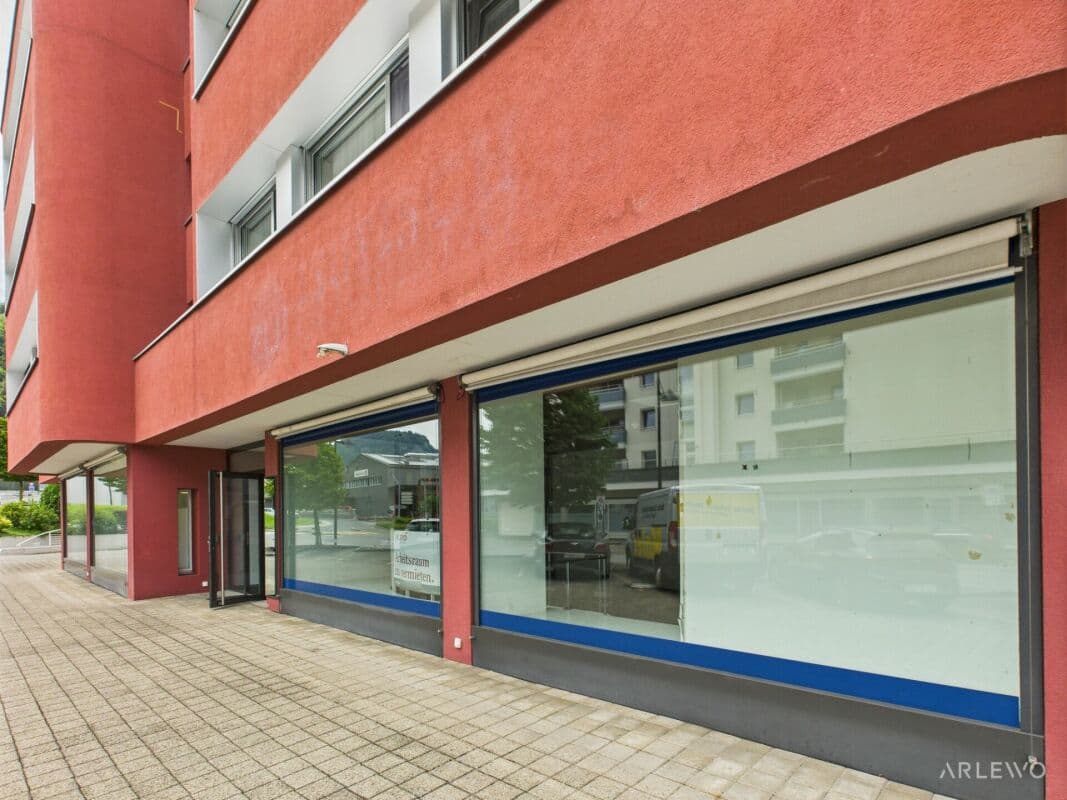Ladenfläche an Achereggstrasse 8, 6362 Stansstad