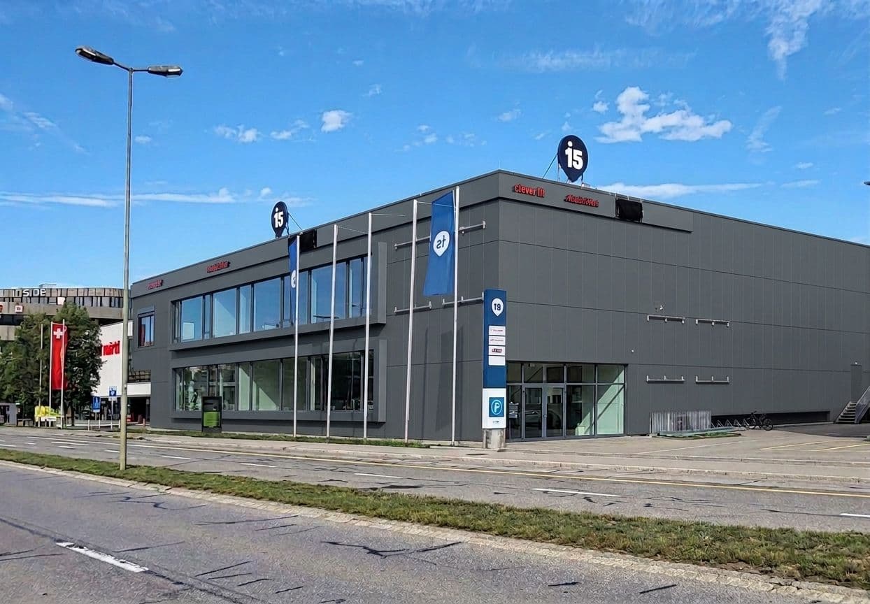 Ladenfläche an Industriestrasse 15, 8604 Volketswil