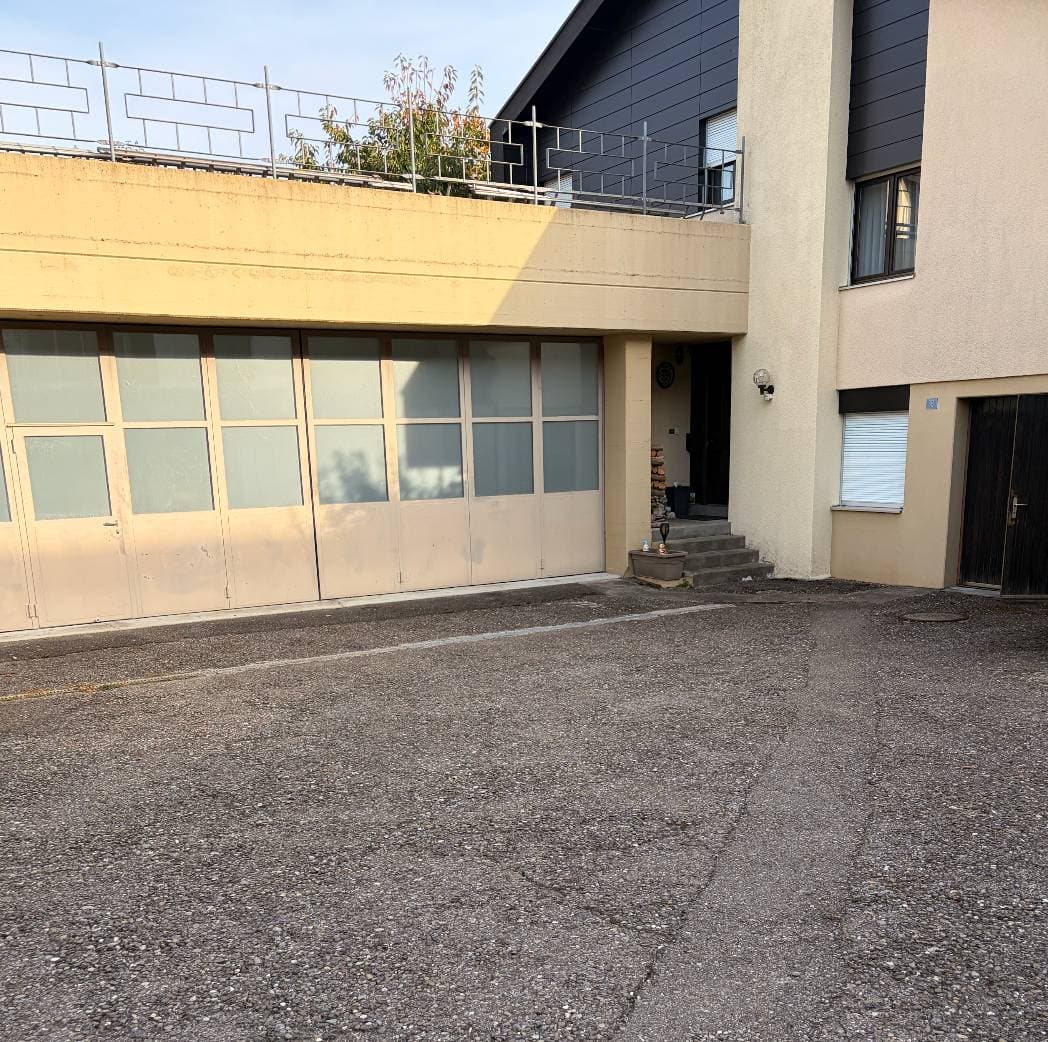 Gewerbe an Haberholzstrasse 16, 8155 Nassenwil