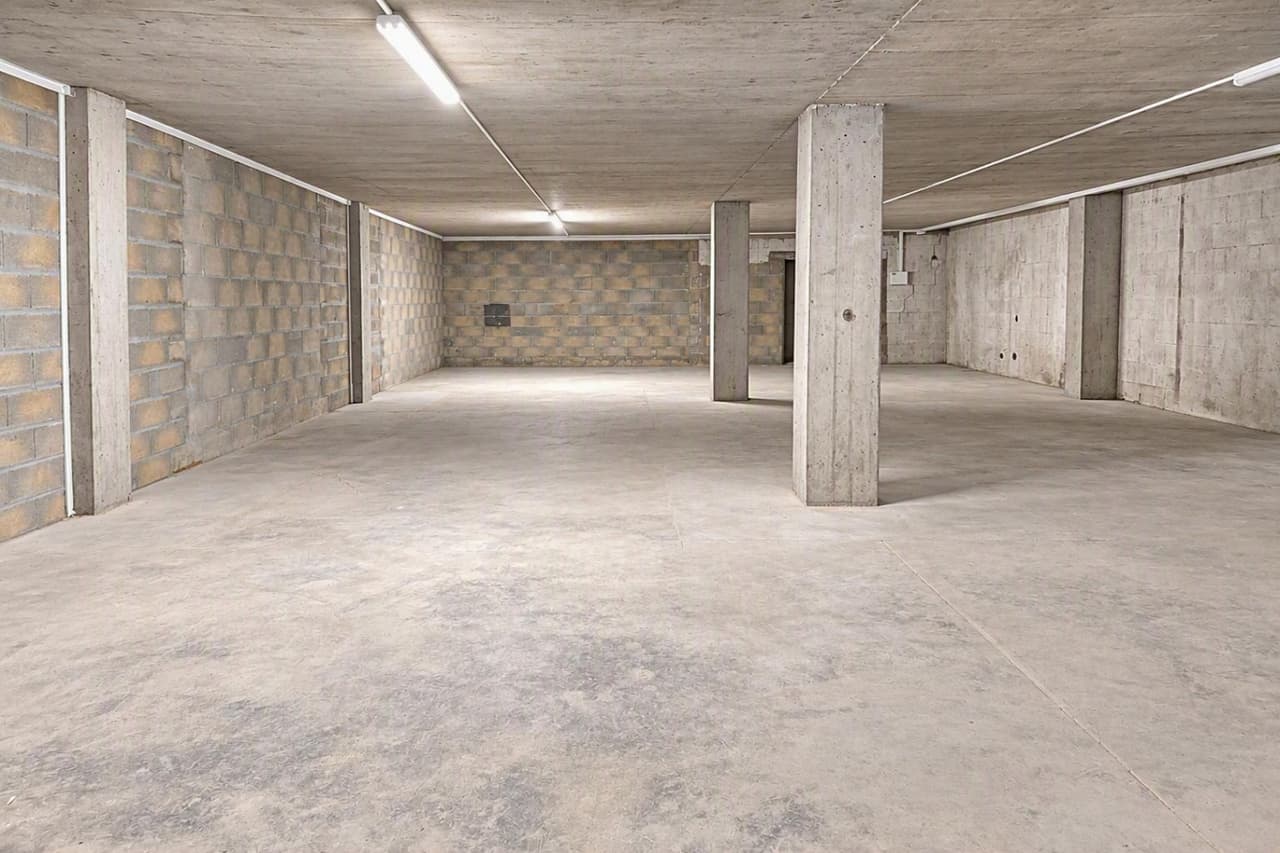 Büro an Chemin du Vuasset 6, 1028 Préverenges