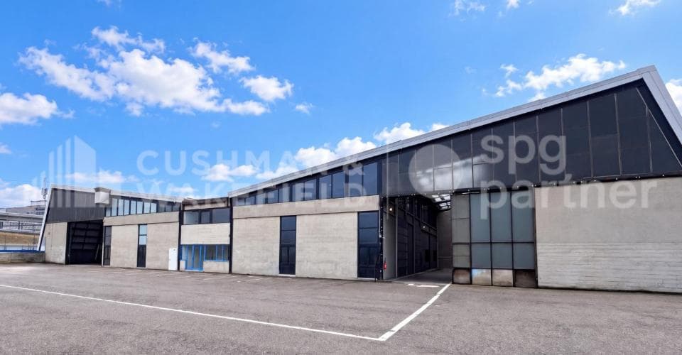 Lager an Avenue des Grandes-Communes 6, 1213 Petit-Lancy