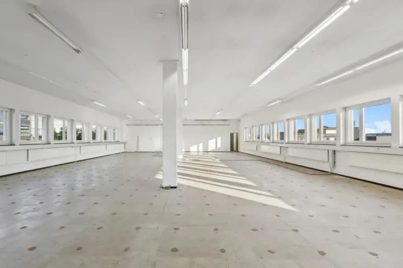 Commercial Space at Tämperlistrasse 2, 8117 Fällanden