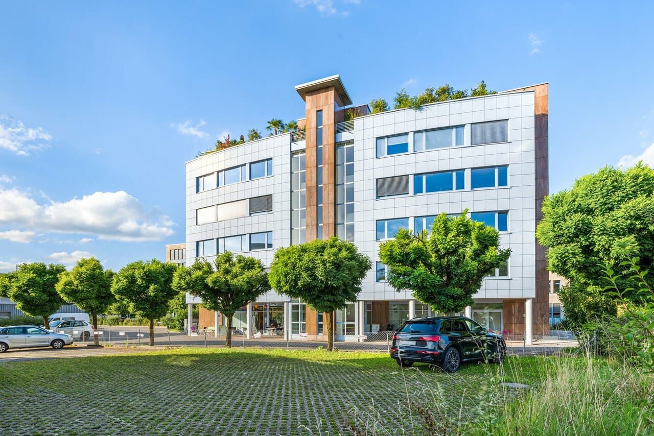 Büro an Grundstrasse 10, 6343 Rotkreuz